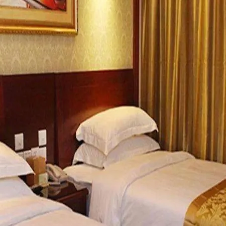 Vienna Wanda Branch 4*