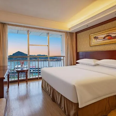 Vienna Wanda Branch 4*