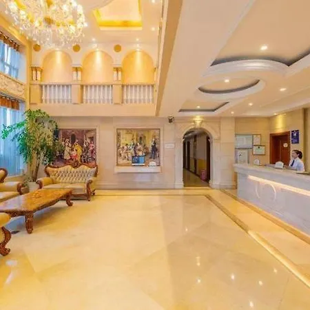 Vienna Wanda Branch Hotel