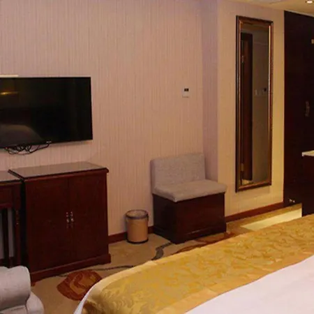 Vienna Wanda Branch Hotel 4*
